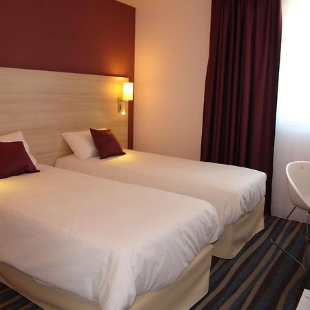 Brit Hotel Vendee Mer Les Achards  Zewnętrze zdjęcie
