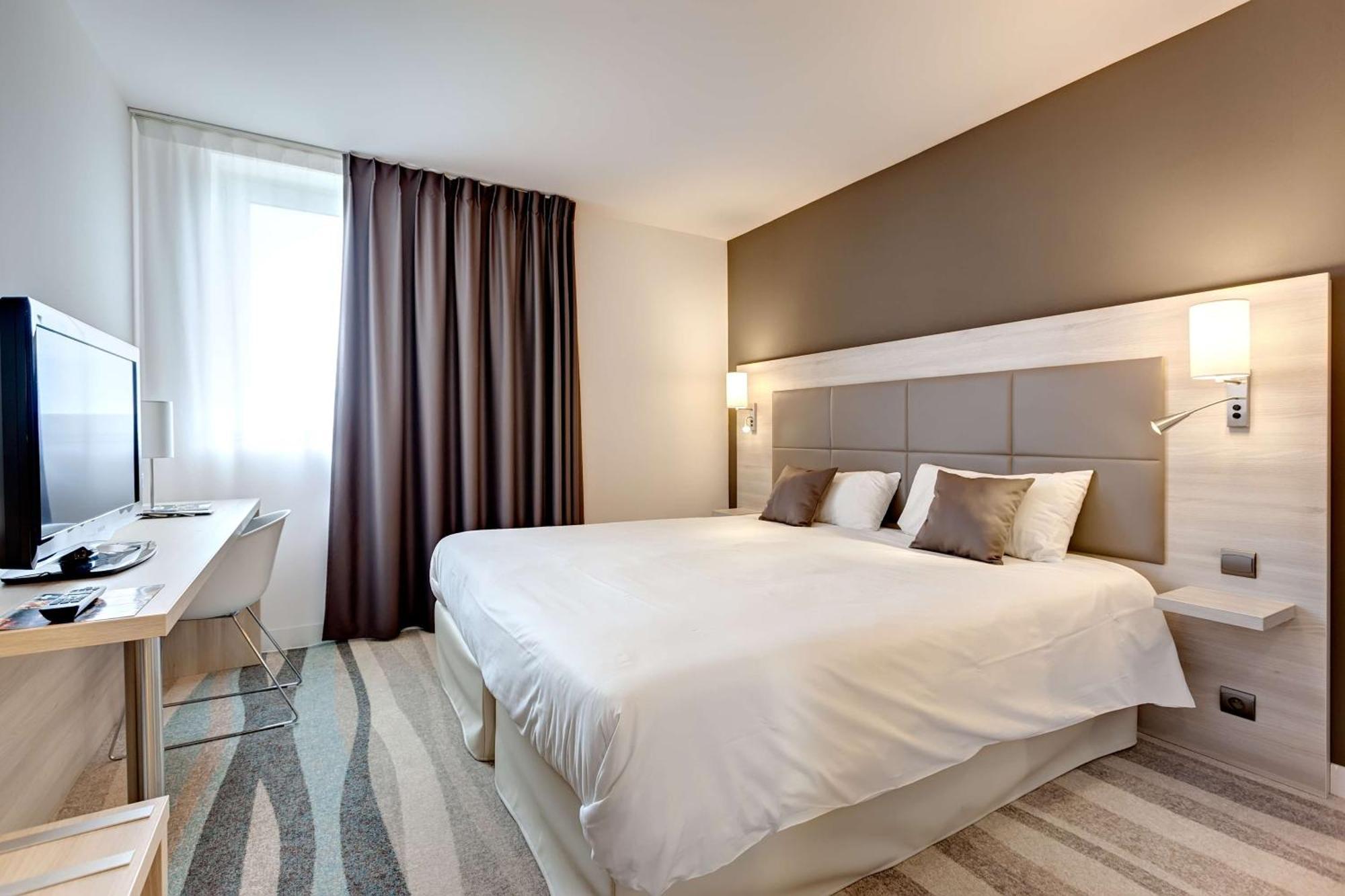 Brit Hotel Vendee Mer Les Achards  Zewnętrze zdjęcie